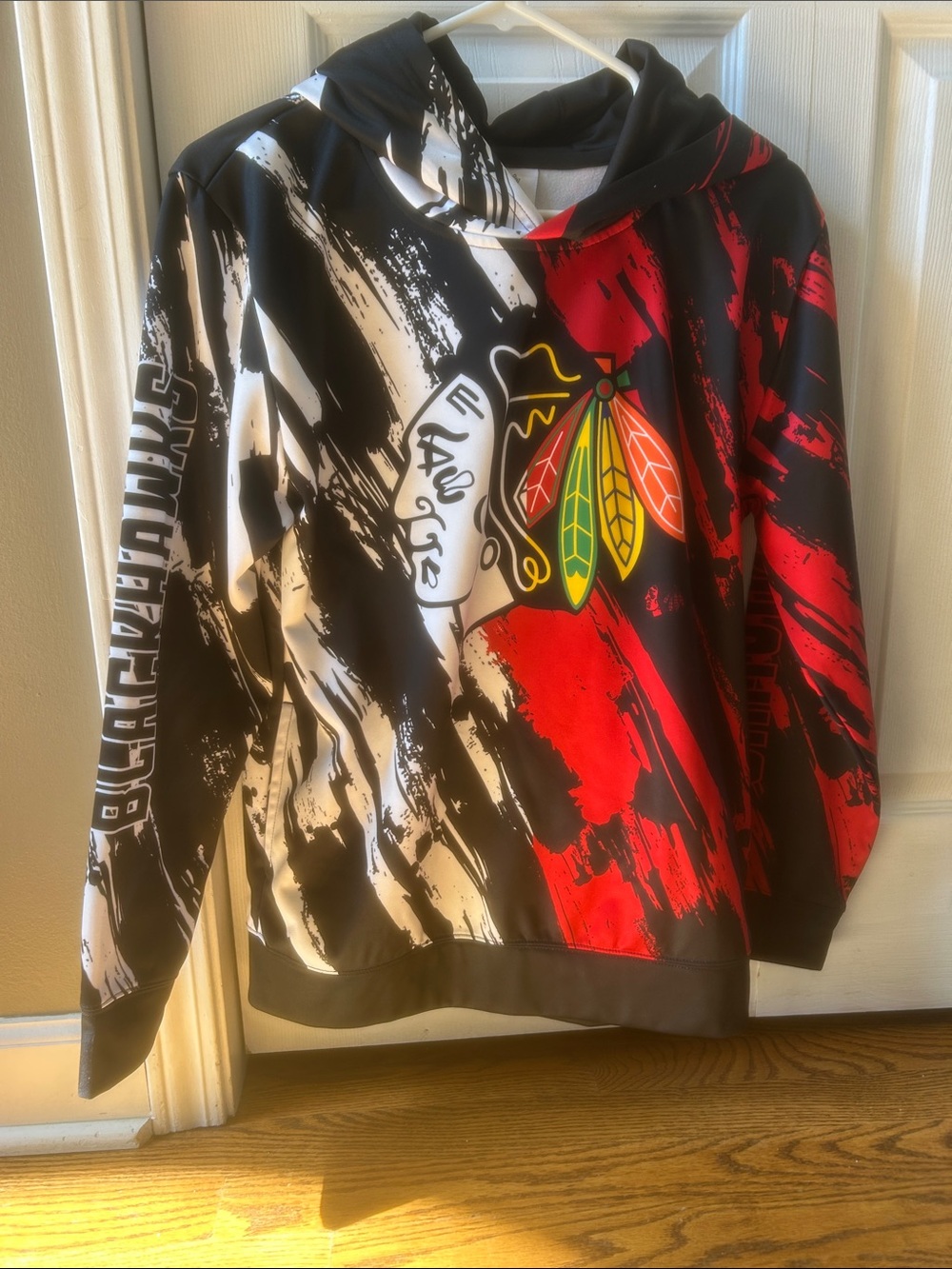 Chicago Blackhawks YL hoodie